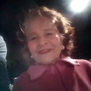 Meet your Posher, Ester